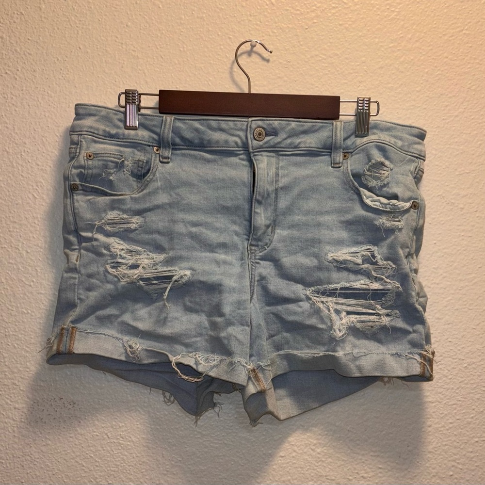 American Eagle Outfitters Light Blue Ripped Jean Shorts - Picture 1 of 1